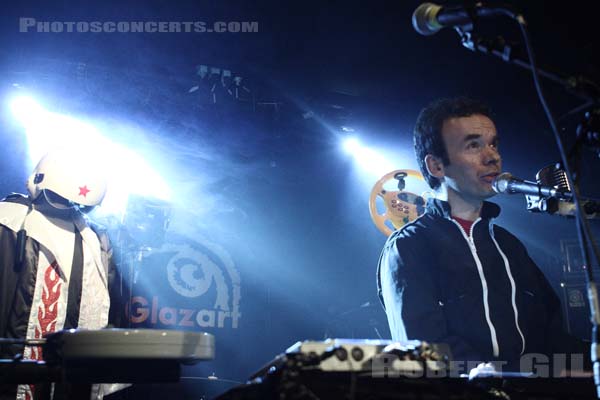 CASCADEUR - 2008-02-05 - PARIS - Glaz Art - 